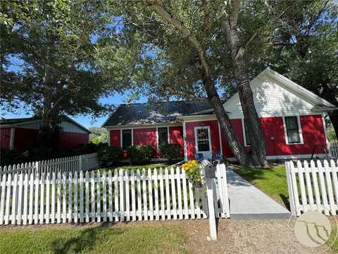 2822 S 35th Road, Pompeys Pillar, MT 59064