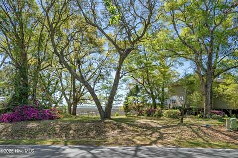 703 Shoreline Drive W, Sunset Beach, NC 28468