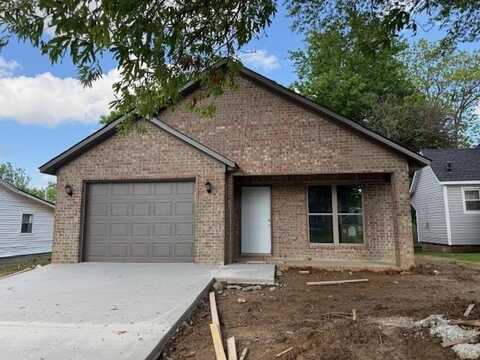 615 N Pruett, Paragould, AR 72450