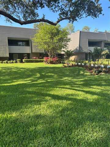 36750 US 19 N, PALM HARBOR, FL 34684