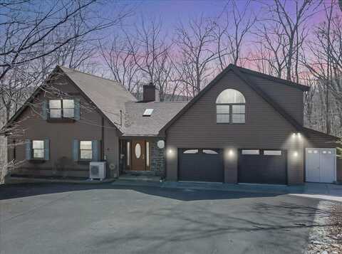 3127 Cherry Ridge Road, Bushkill, PA 18324