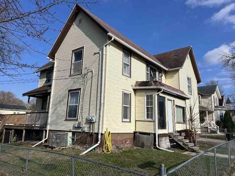 422 Caswell, BELVIDERE, IL 61008