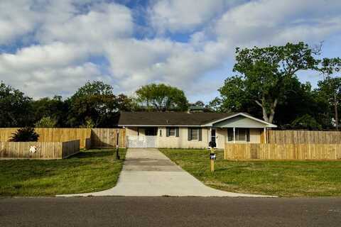 315 W Greenwood, Aransas Pass, TX 78336