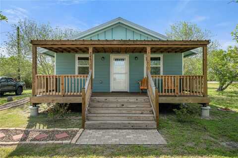 726 Third Street, Bayside, TX 78340