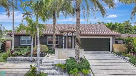 2313 NE 17th Ave, Wilton Manors, FL 33305