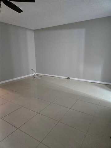 3027 Swansea B, Deerfield Beach, FL 33442