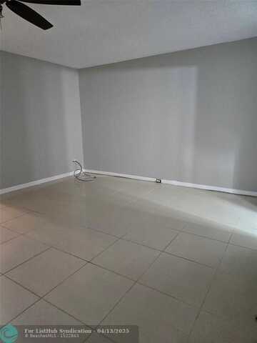3027 Swansea B, Deerfield Beach, FL 33442