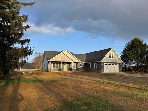 1396 Greenbrier Drive, Mount Vernon, OH 43050