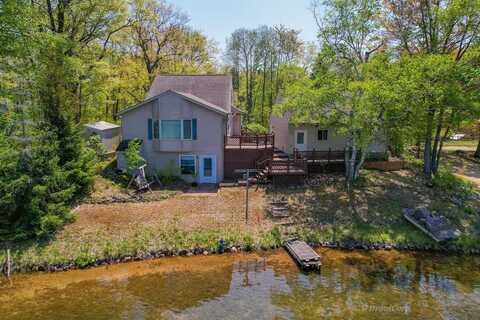 5285 BLUE LAKE, Gladwin, MI 48624