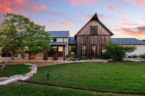 219 Gran Vista Dr, Fredericksburg, TX 78624