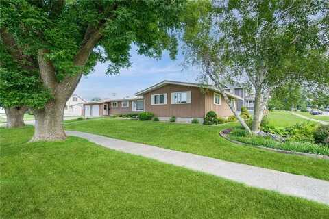 302 1st Street, Keystone, IA 52249
