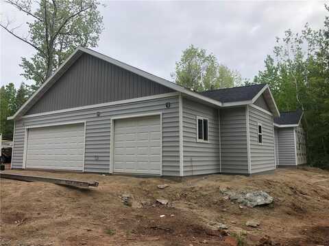 113 N Birch Ln, Coleraine, MN 55722