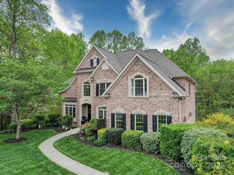 120 Shadow Ridge Court, Statesville, NC 28677