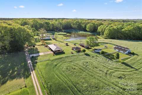 36984 B&c Carter Road, New London, NC 28127