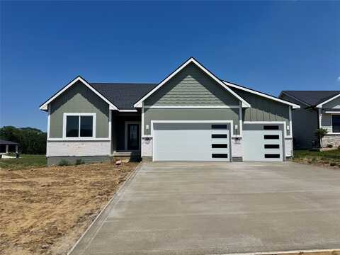 5557 165th Street, Urbandale, IA 50323