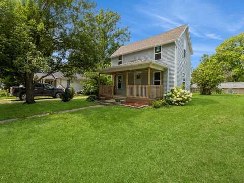 709 E 8th Street N, Newton, IA 50208