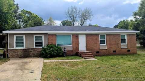 4059 Village Drive, Fayetteville, NC 28304