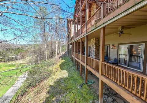 226 Sawgrass Drive, Unit 2, Whittier, NC 28789