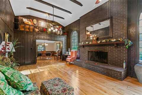 733 PINE HILL Road, Griffin, GA 30224