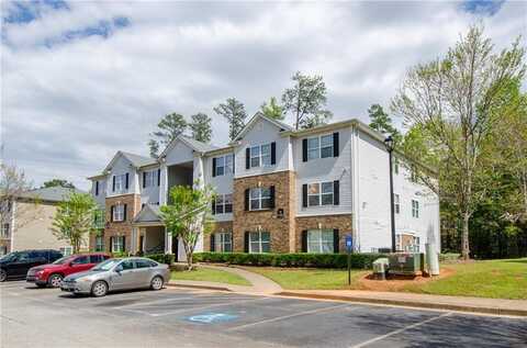 10104 Fairington Ridge Circle, Lithonia, GA 30038