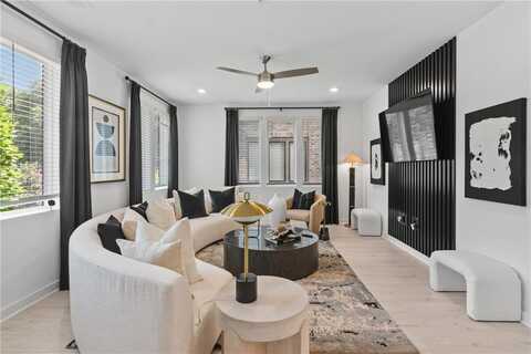 392 Pratt Drive, Atlanta, GA 30315