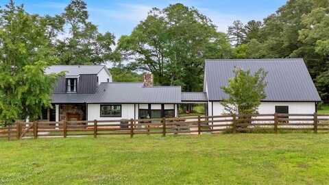 85 Carroll Slough Road, Kingston, GA 30145