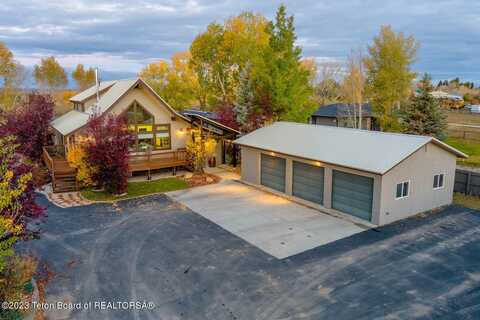 17 C B Lane, Pinedale, WY 82941