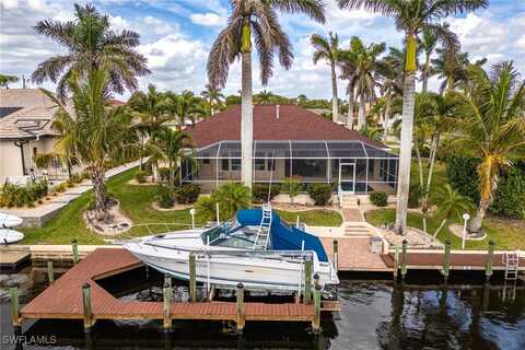 1504 SW 51st Lane, Cape Coral, FL 33914