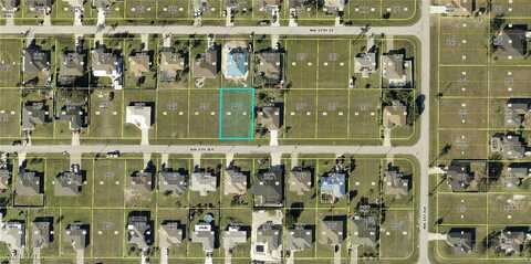 121 NW 9th Terrace, Cape Coral, FL 33993