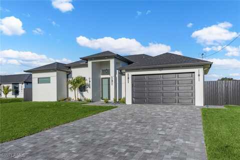 927 NE 13th Place, Cape Coral, FL 33909