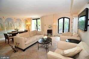 1080 WISCONSIN NW, WASHINGTON, DC 20007