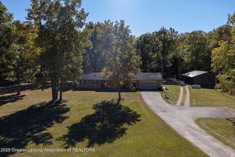 5396 E Centerline Road, Saint Johns, MI 48879