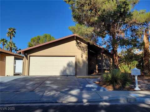 4723 Desert Vista Road, Las Vegas, NV 89121
