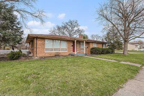 56 Sheffield Drive, Valparaiso, IN 46383