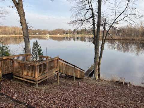 1515 E Beechwood Lane, White Cloud, MI 49349