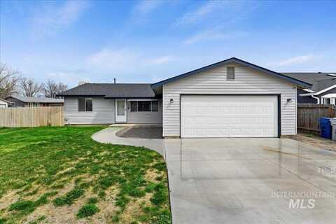 38 S Honey, Nampa, ID 83687