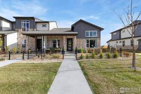 174 High Point Dr, Longmont, CO 80504