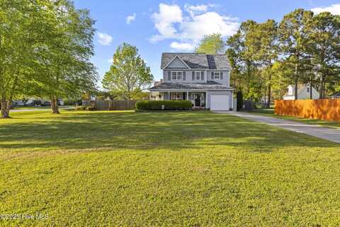 106 Hunt Drive, Hubert, NC 28539