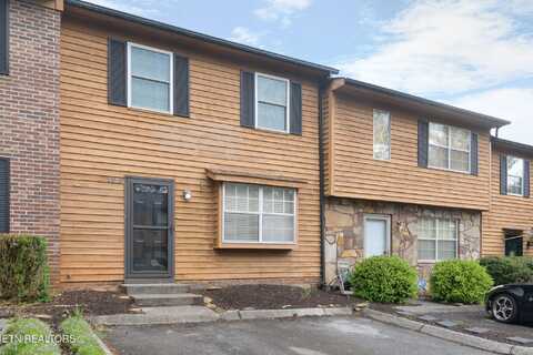 1213 Crest Brook Drive, Knoxville, TN 37923