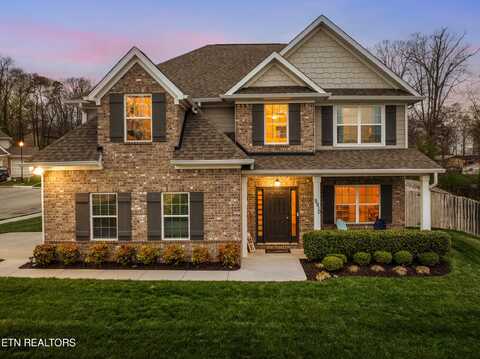 9910 Cinnamon Lane, Knoxville, TN 37923