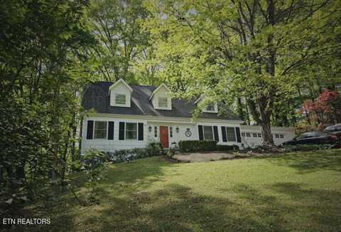 705 Villa Crest Drive, Knoxville, TN 37923