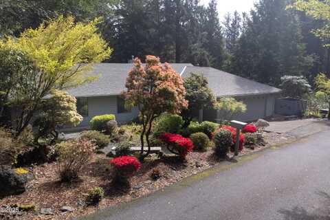5 Woodthrush Lane, Gleneden Beach, OR 97388