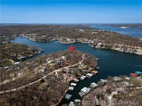 165 Four Winds Court, Lake Ozark, MO 65049
