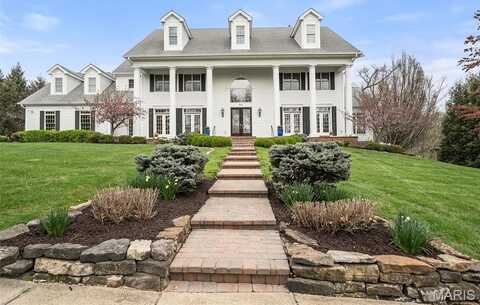 9 Windsor Terrace Lane, Saint Louis, MO 63141