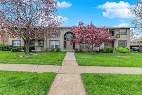 3170 Leisurewood Court, Florissant, MO 63033