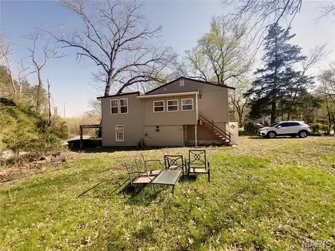 2390 Wrights Lodge Road, Saint Clair, MO 63077