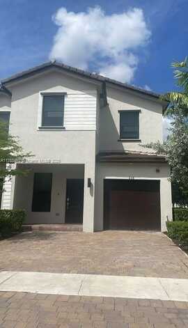 238 SW 159th Ct, Pembroke Pines, FL 33027