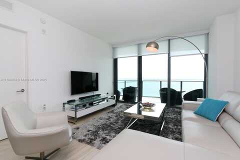 460 NE 28th St, Miami, FL 33137