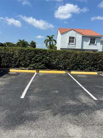 1153 NW 123rd Pl, Miami, FL 33182