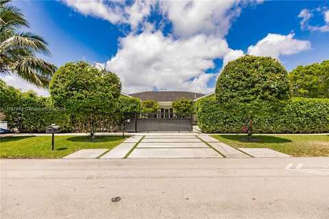 8200 SW 62nd Ave, Miami, FL 33143